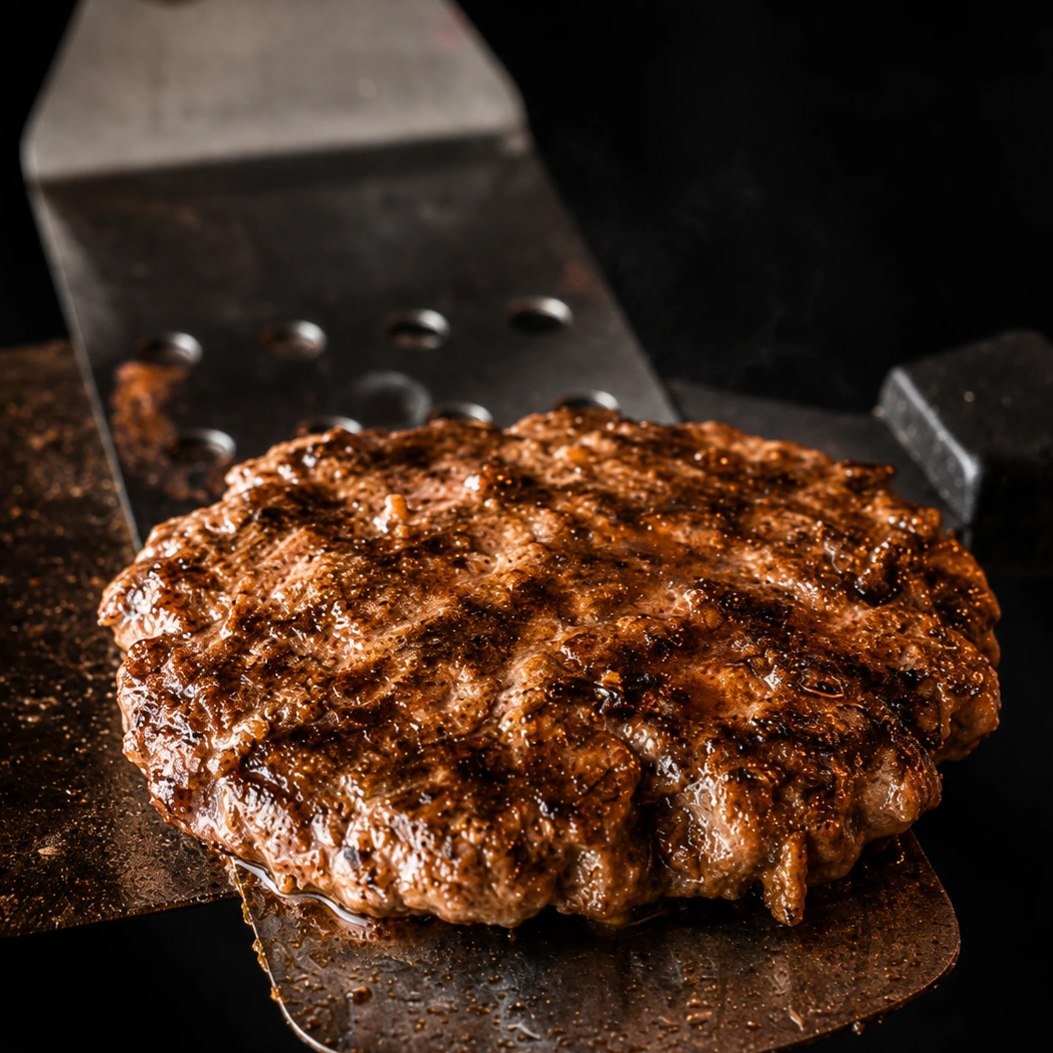 Beef Burger Patties Balady 1 KG Pure Beef Juicy Homemade Burgers | برجر لحمة
